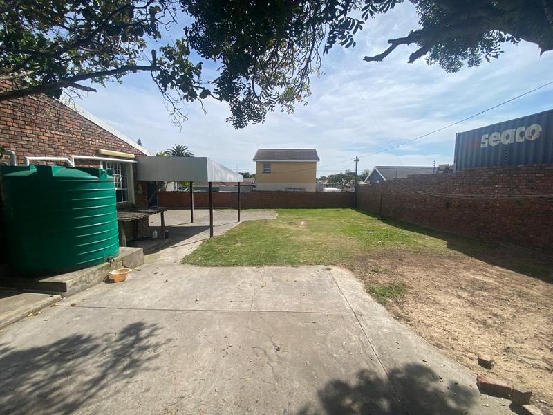Commercial Property for Sale in Newton Park Eastern Cape